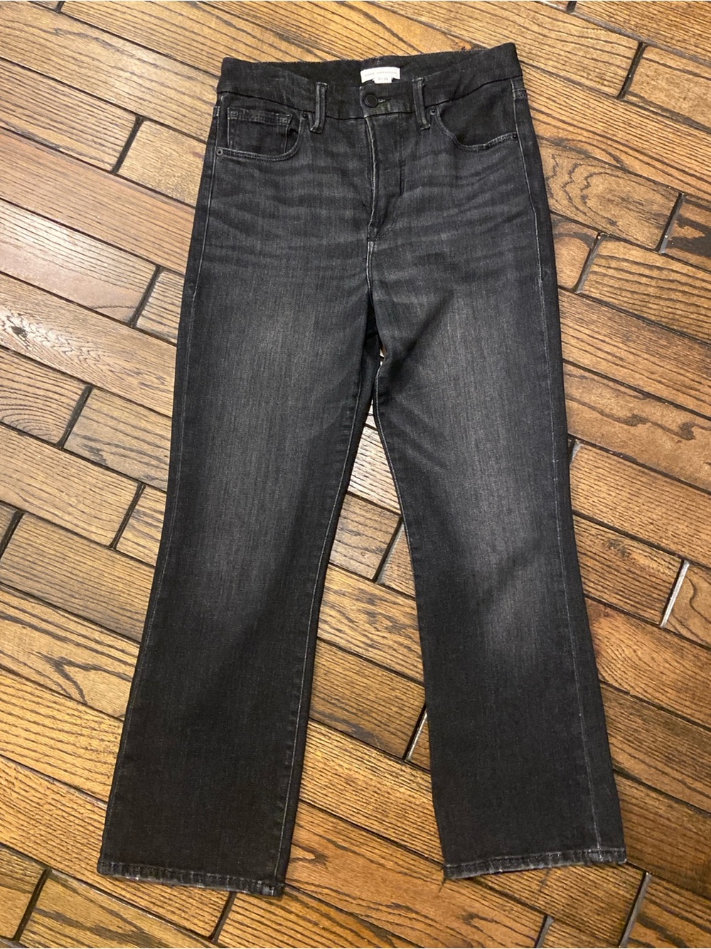 Good American Jeans - Charcoal Black Wash size 8/29 w/26” inseam, cropped flair